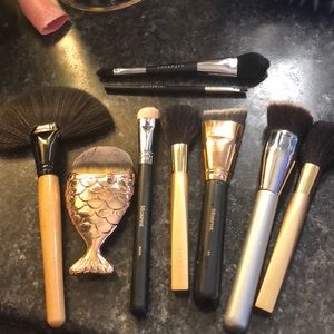 Brush Bundle: Morphe, Cover FX, IT Cosmetics, etc